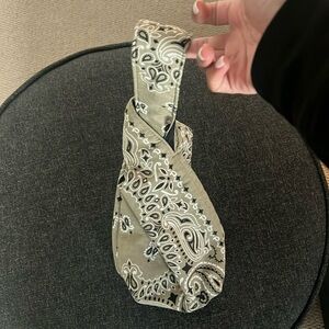 Yaito Paisley Handle Knot Bag